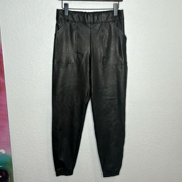 New Spanx Leather Like Jogger Black Large - Picture 2 of 15
